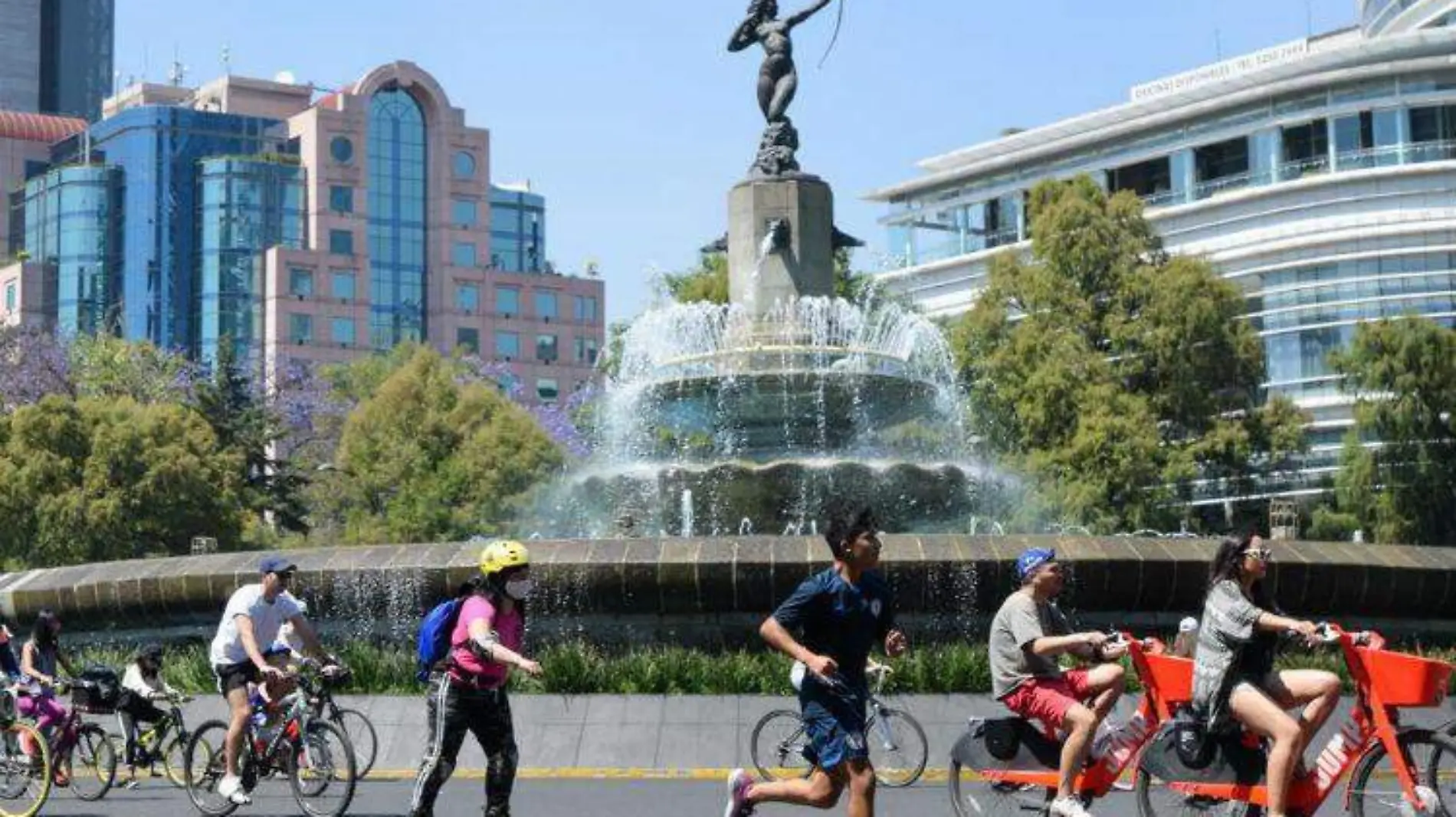 paseo ciclista ALEJANDRO AGUILAR